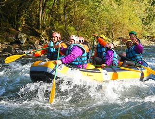 Rafting sur le gave d'Oloron en Béarn Pyrénées