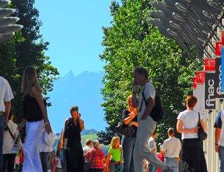 Shopping dans la ville de Pau en Béarn Pyrénées