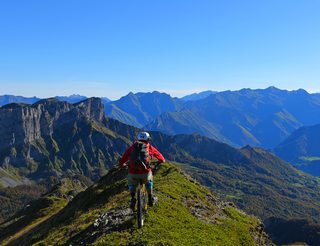 VTT en Aspe dans le Béarn Pyrénées